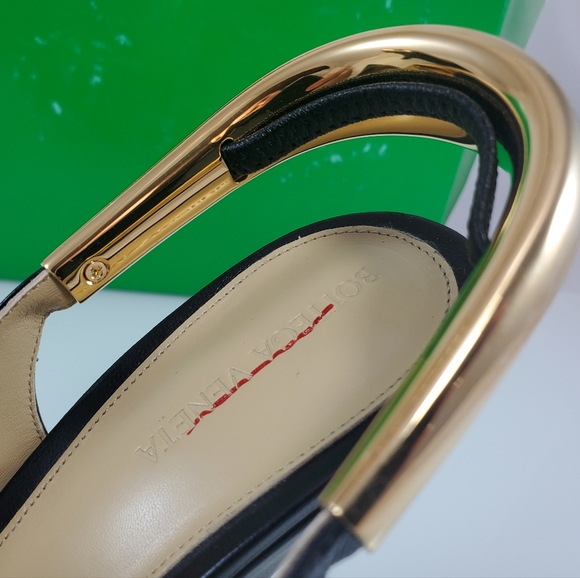 NWT$2,300 Bottega Veneta Punta Slingback Leather Wedge Pumps Sz 40.5 (10.5) - Picture 13 of 16